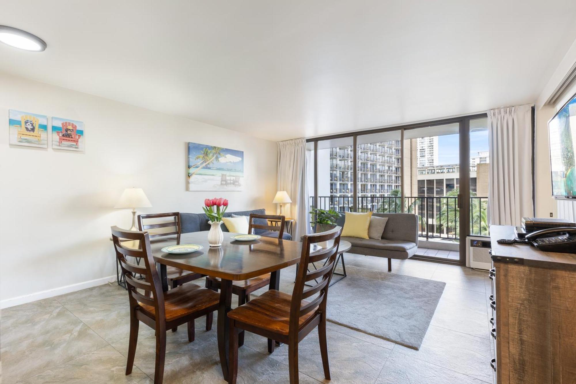 Light & Airy 8Th Floor Ocean View Condo With Lanai Condo Honolulu Exteriör bild